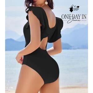 Aimage Ruffle Shoulder Keyhole One Piece Swimsuit Size XL